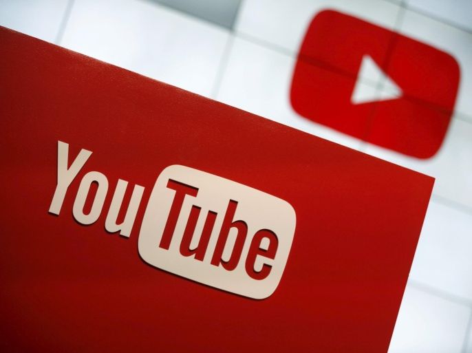 YouTube unveils their new paid subscription service at the YouTube Space LA in Playa Del Rey, Los Angeles, California, United States October 21, 2015. Alphabet Inc's YouTube will launch a $10-a-month subscription option in the United States on October 28 that will allow viewers to watch videos from across the site without interruption from advertisements, the company said on Wednesday. REUTERS/Lucy Nicholson