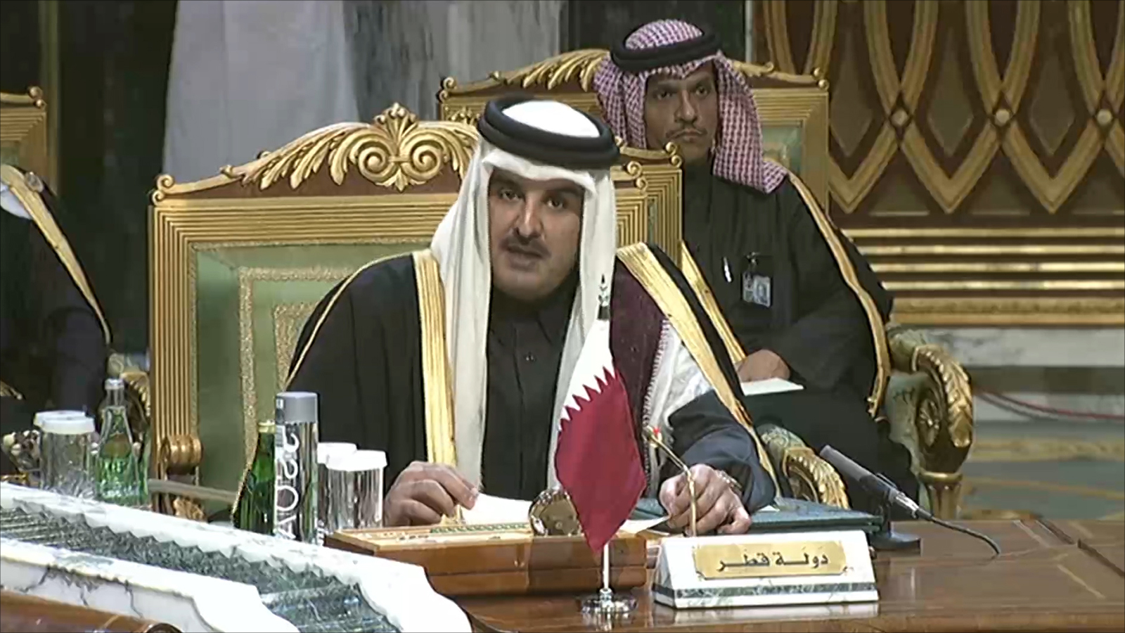 ‪أمير قطر: يجب التفرقة بين الإرهاب ومقاومة الاحتلال‬ (الجزيرة)