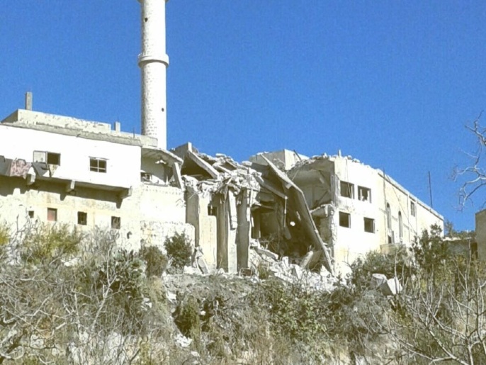 ‪مسجد مدينة الناجية بعد تعرضه للقصف‬  (الجزيرة نت)