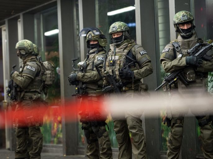 Armed German police on duty at the main railway station in central Munich, Germany, 31 December 2015. Police evacuated Munich's main train station and a second station in the city's Pasing district in response to a credible terrorist threat to the Bavarian capital, authorities said. No trains are approaching the main station, Germany's second busiest, and the outlying station, police said on Twitter. 'In response to credible reports, Munich police believe that there is a threat of a terrorist attack in the Munich area. According to available information, which we have judged to be credible, an attack is intended to be carried out on the evening of 31 December 2015,' police say on Facebook.