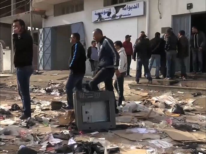 أعمال نهب وسرقات تخللت الاحتجاجات بتونس
