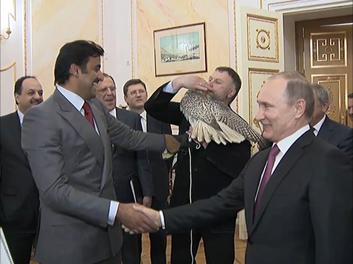 أمير دولة قطر الشيخ تميم بن حمد آل ثاني إن بلاده تعول على روسيا في لعب دوري أساسي ومحوري في إيجاد حلول لمشاكل الشرق الأوسط.