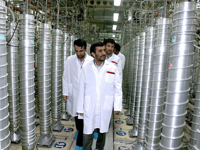 (FILE) A handout file picture dated 08 March 2007 and released by the Iranian official presidential website shows then Iranian President Mahmoud Ahmadinejad inspecting the Natanz nuclear plant in central Iran. Foreign ministers from six world powers and Iran finally achieved an agreement to prevent the Islamic republic from developing nuclear weapons, Western diplomats said in Vienna on 14 July 2015. EPA/IRAN'S PRESIDENCY OFFICE / HANDOUT