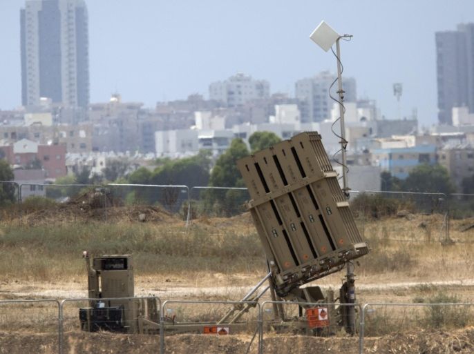 An Israeli Air Force 'Iron Dome' anti-missile interceptor system is placed outside the southern Israeli coastal city of Ashdod, 09 June 2015. Israel has recently deployed a total of five interceptor missile systems to prevent missile fired form the Gaza Strip landing on Israeli civilian centers in the south of the country.