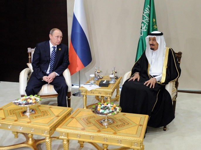 Russian President Vladimir Putin (L) meets with King Salman bin Abdulaziz Al Saud of Saudi Arabia (R) at the G20 summit in Antalya, Turkey, 16 November 2015. In addition to discussions on the global economy, the G20 grouping of leading nations is set to focus on Syria during its summit this weekend, including the refugee crisis and the threat of terrorism. EPA/MIKHAIL KLIMENTYEV / RIA NOVOSTI / KREMLIN POOL MANDATORY CREDIT