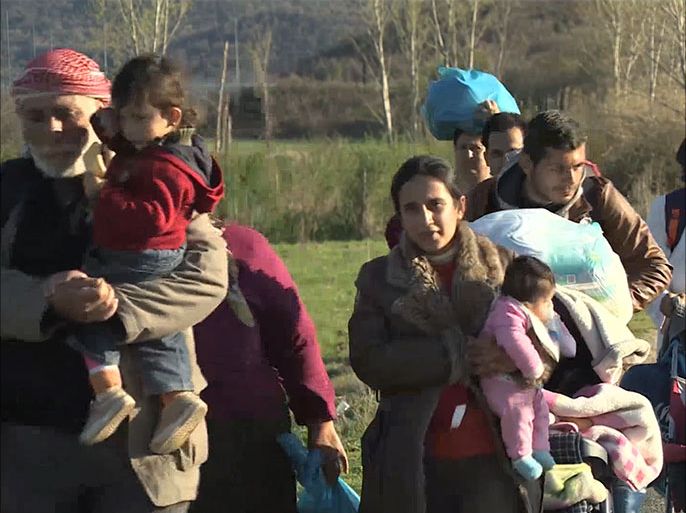 استمرار تدفق اللاجئين على مخيم إيدوميني بالحدود المقدونية اليونانية