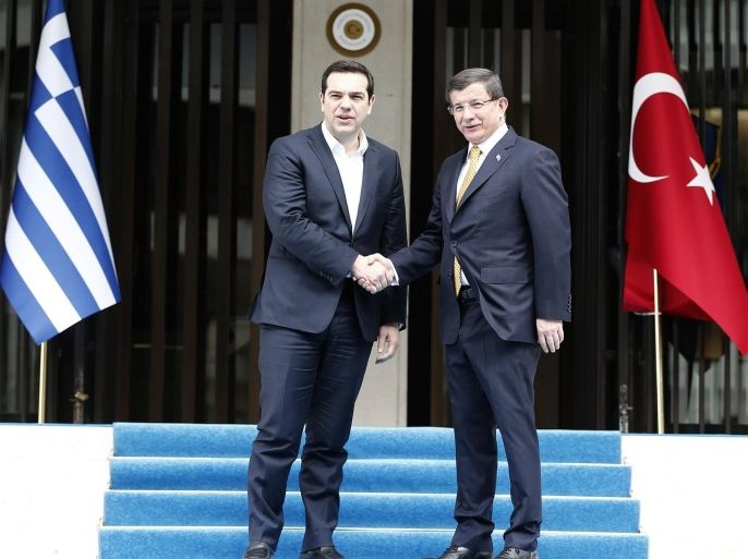 Turkish Prime Minister Ahmet Davutoglu (R) and Greek Prime Minister Alexis Tsipras at their meeting in Izmir, Turkey, 08 March 2016. The UN refugee agency (UNHCR) slammed EU-Turkish plans to return migrants from Greece to Turkey, pointing out that such a move would violate European and international laws.