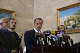 U.N. special envoy to Yemen, Ismail Ould Cheikh Ahmed, center, speaks at a press conference in Sanaa, Yemen, Thursday, Jan. 14, 2016. (AP Photo/Hani Mohammed)