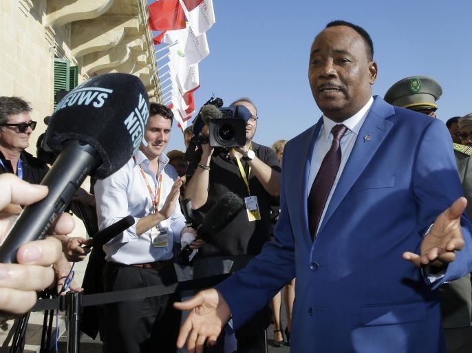 Niger President Issoufou Mahamadou arrives on the occasion of a summit on migration in Valletta, Malta, Thursday, Nov. 12, 2015. (AP Photo/Antonio Calanni)