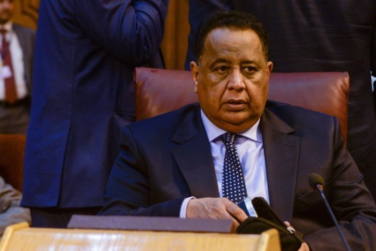 Sudanese Foreign Minister Ibrahim Ghandour attends the meeting of the Arab foreign ministers, Arab League headquarters in Cairo, Egypt, 10 March 2016. The Arab foreign ministers assembled for an urgent meeting to discuss the current situation in the arab world and postponed the election of the new Arab League secretary general as the seat will be empty by June 2016.
