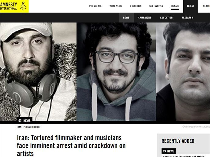 إيران: مخرج سنيمائي وموسيقيان تعرضوا للتعذيب وعرضة للاعتقال الوشيك في وسط حملة لقمع الفنانين