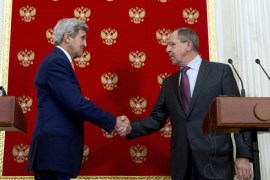 Secretary of State John Kerry and Russian Foreign Minister Sergey Lavrov shake hands after speaking at a news conference at the Kremlin in Moscow, Russia, Friday, March 25, 2016 following a meeting with Russian President Vladimir Putin. (AP Photo/Andrew Harnik, Pool)