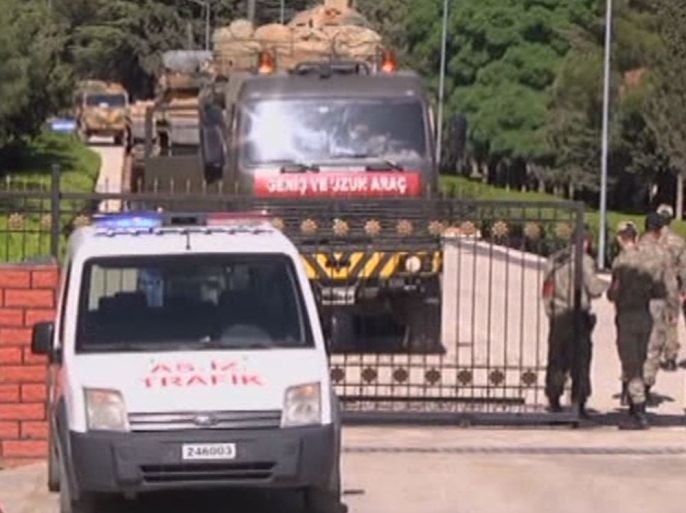 عززت تركيا اليوم الثلاثاء قواتها العسكرية بمنطقة كيليس (جنوب) المحاذية للحدود السورية