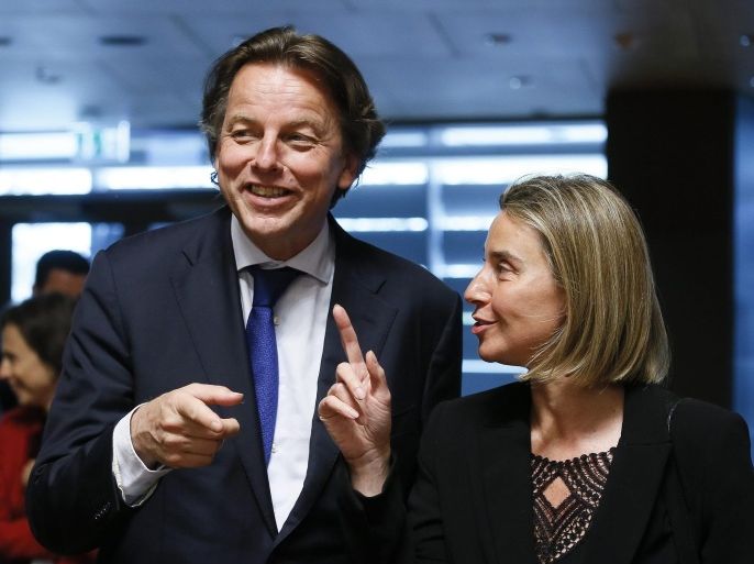Dutch Foreign Minister Bert Koenders (L) and Federica Mogherini, High Representative of the European Union for Foreign Affairs and Security Policy (R) at the start of the Foreign Affairs Council meeting in Luxembourg, 18 April 2016. Ministers will focus on External aspects of migration and EU regional strategy for Syria, Iraq and the Daesh threat.