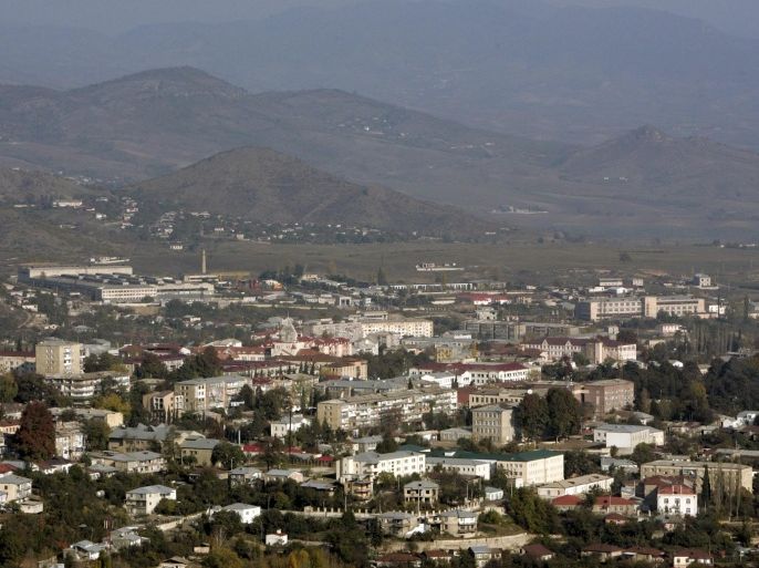 الموسوعة A general view shows Nagorno Karabakh's main city of Stepanakert, in this October 30, 2009 file photo. REUTERS/David Mdzinarishvili/Files