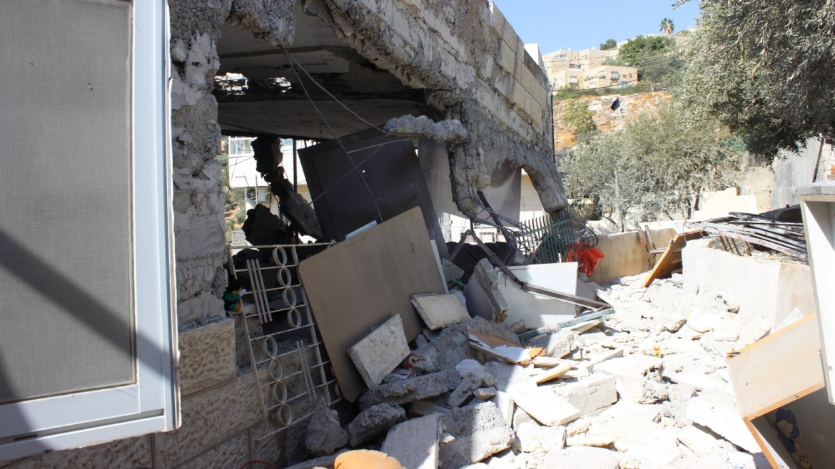 تفجير منزل الشهيد المقدسي غسان أبو جمل في بلدة جبل المكبر2