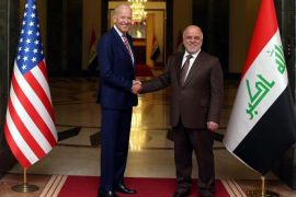 A handout picture released by Iraqi Prime Minister's office shows Iraqi Prime Minister Haider al-Abadi (R) greet US Vice President Joe Biden (L) in Baghdad, Iraq, 28 April 2016. Joe Biden is on a surprise visit to Iraq to help resolve the political issues in the country.