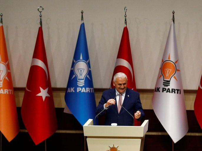 REFILE - CORRECTING DATE Turkey's likely next prime minister and incoming leader of the ruling AK Party Binali Yildirim addresses party members during a meeting in Ankara, Turkey, May 19, 2016. REUTERS/Umit Bektas