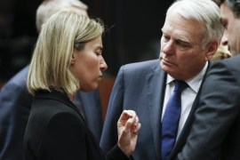 Federica Mogherini (L), the High Representative of the European Union for Foreign Affairs and Security Policy, and French Foreign Minister Jean-Marc Ayrault (R) at the start of a EU Foreign Affairs Council meeting in Brussels, Belgium, 23 May 2016. An EU strategy on Syria and Iraq including the fight against terror militia Islamic State (IS) is scheduled to top the meeting's agenda.