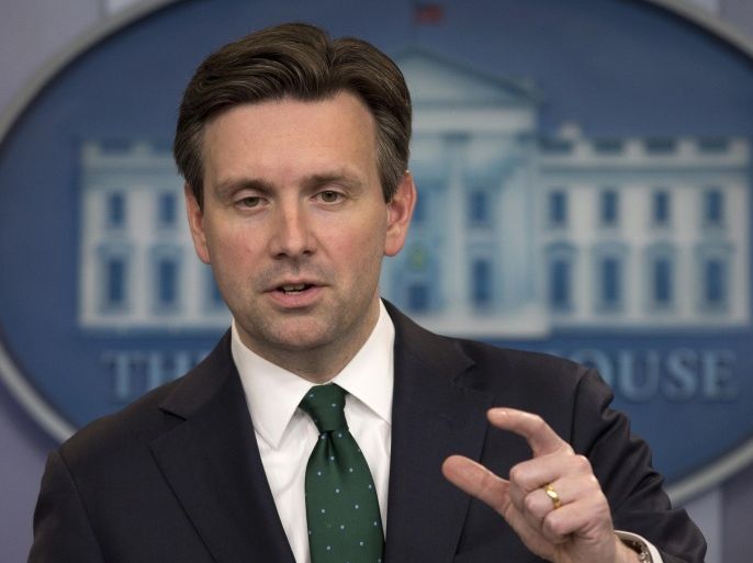 White House press secretary Josh Earnest speaks during the daily news briefing at the White House in Washington, Thursday, May 5, 2016. Earnest discussed the ceasefire in Aleppo, Syria, and other topics. (AP Photo/Carolyn Kaster)