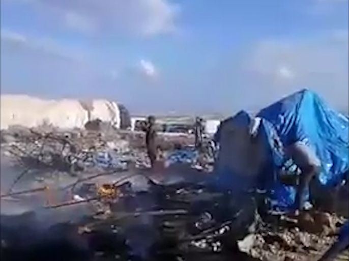 النظام يقصف مخيم الكمونة بريف إدلب الشمالي