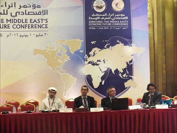 المتحدثون الرئيسيون بجلسة خلق الوظائف بمنطقة الشرق الأوسط ضمن مؤتمر إثراء المستقبل الاقتصادي بالعاصمة الدوحة.jpg
