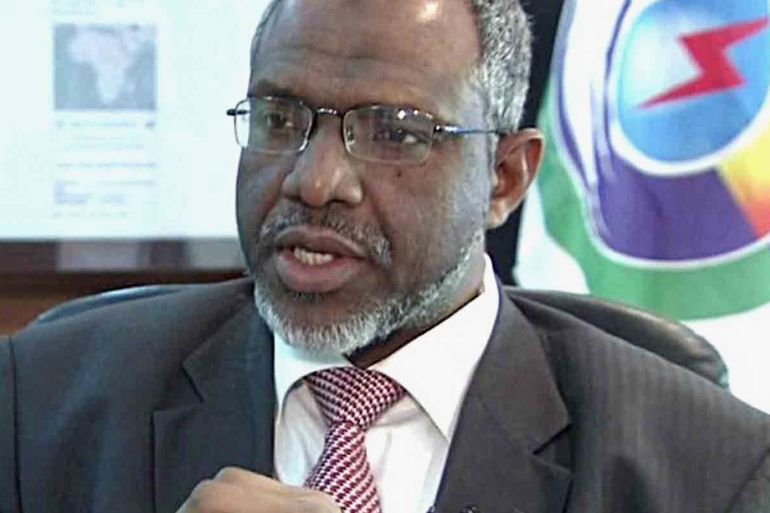 وزير الموارد المائية والكهرباء السوداني معتز موسى