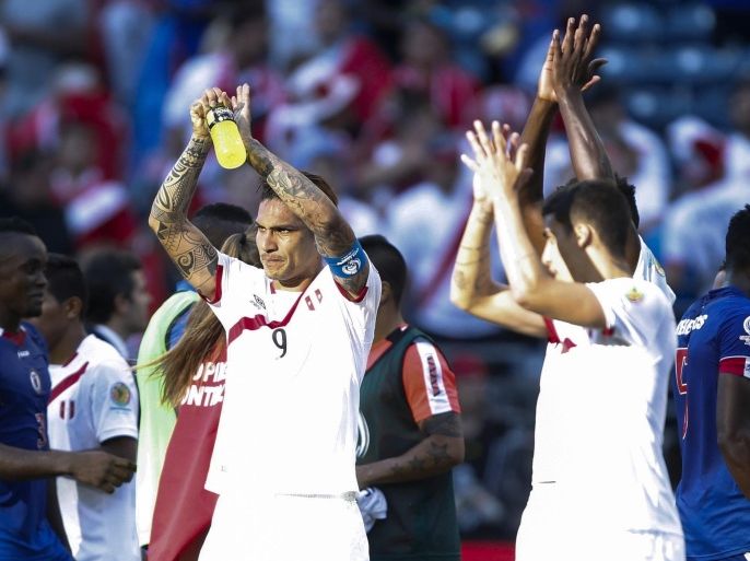 Jun 4, 2016; Seattle, WA, USA; Peru forward Jose Paolo Guerrero (9) claps at the end of a game against Haiti during of the group play stage of the 2016 Copa America Centenario at Century Link Field. Peru won 1-0. Mandatory Credit: Jennifer Buchanan-USA TODAY Sports