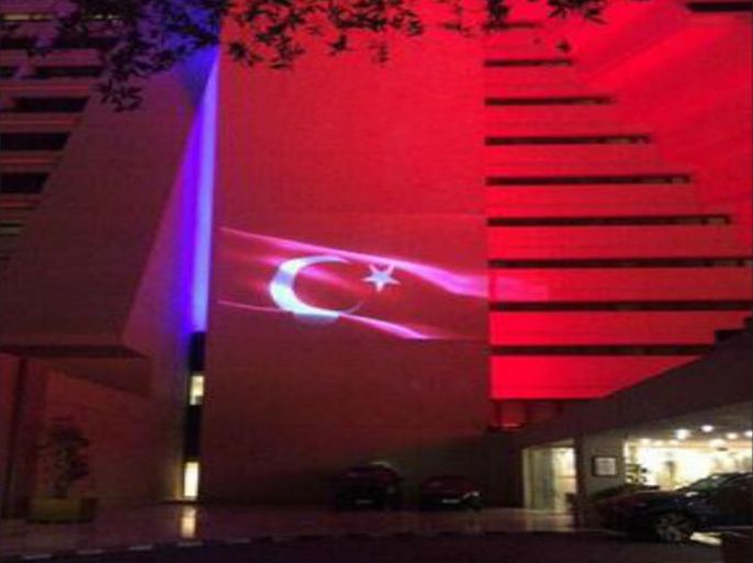 شيراتون الدوحة يتضامن مع تركيا ضد الارهاب