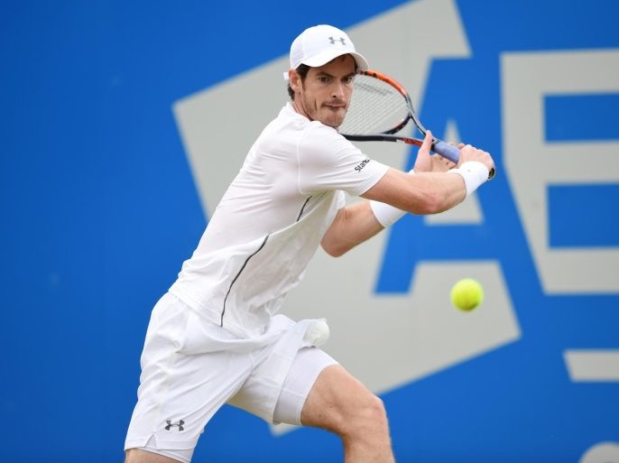 Britain Tennis - Aegon Championships - Queens Club, London - 17/6/16 Great Britain's Andy Murray in action with during his quarter final match Action Images via Reuters / Tony O'Brien Livepic EDITORIAL USE ONLY.