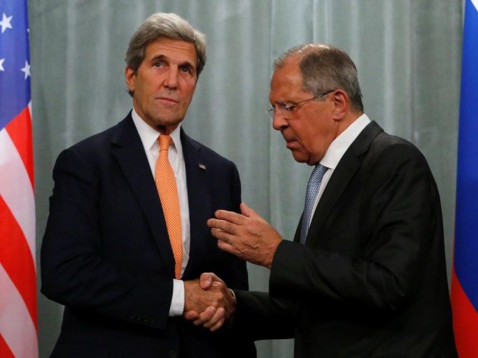 U.S. Secretary of State John Kerry (L) and Russian Foreign Minister Sergei Lavrov shake hands during a joint news conference following their meeting in Moscow, Russia, July 16, 2016. REUTERS/Sergei Karpukhin