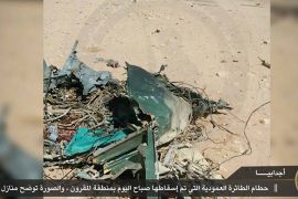 صور حطام طائرة عمودية لقوات حفتر أسقطها مقاتلو سرايا الدفاع عن بنغازي