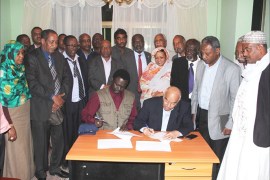 المعارضة توقع على نداء السودان في أديس أبابا ألجزيرة نت