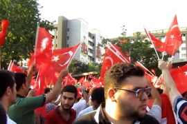 مشاهد الاحتفال في إسطنبول بفشل المحاولة الانقلابية