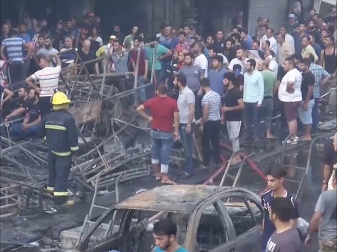 تفجير سيارة مفخخة في حي الكرادة في بغداد فجر اليوم الأحد