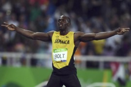 2016 Rio Olympics - Athletics - Final - Men's 200m Final - Olympic Stadium - Rio de Janeiro, Brazil -18/08/2016. Usain Bolt (JAM) of Jamaica celebrates after winning gold REUTERS/Dylan Martinez FOR EDITORIAL USE ONLY. NOT FOR SALE FOR MARKETING OR ADVERTISING CAMPAIGNS.