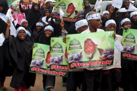 Children of members of the Islamic movement in Nigeria carry banners and shout slogans during a protest against the detention of the leader of Shi'ites in Nigeria, Sheik Ibraheem El-Zakzaky, in Kaduna, Nigeria March 14, 2016. REUTERS/Stringer EDITORIAL USE ONLY. NO RESALE. NO ARCHIVES.