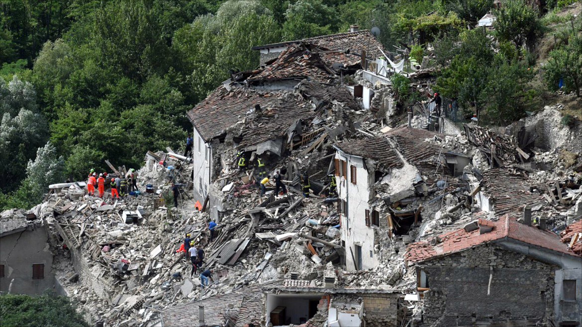 epa05508280 Search and rescue teams survey the rubble of collapsed and damaged houses in Pescara del Tronto, near Arquata del Tronto municipality, Ascoli Piceno province, Marche Region, central Italy, 24 August 2016, following a 6.2 magnitude earthquake, according to the United States Geological Survey (USGS), that struck at around 3:30 am local time (1:30 am GMT). The quake was felt across a broad section of central Italy, including the capital Rome where people in homes in the historic center felt a long swaying followed by aftershocks. According to reports at least 21 people died in the quake, 11 in Lazio and 10 in Marche regions.  EPA/CROCCHIONI