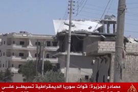قالت مصادر للجزيرة إن قوات سوريا الديمقراطية سيطرت على قرية "منكوبة" شمالي مدينة منبج بريف حلب الشرقي، بعد مواجهات عنيفة مع مقاتلي تنظيم الدولة الإسلامية