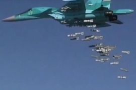 A handout still image taken from video footage made available on 18 August 2016 on the official website of the Russian Defence Ministry shows a Russian Sukhoi Su-34 fighter-bomber based at Hamedan airbase in Iran releasing its payload while carrying out airstrikes against the IS terrorist targets in the Deir ez-Zor province, North East of Damascus, Syria. EPA/RUSSIAN DEFENCE MINISTRY PRESS SERVICE / HANDOUT