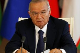 FILE PHOTO - Uzbekistan's President Islam Karimov makes a statement at the Kremlin in Moscow, April 15, 2013. REUTERS/Grigory Dukor/File Photo