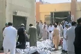 70 قتيلا في تفجير مستشفى بكويتا وتنظيم الأحرار يتبناه