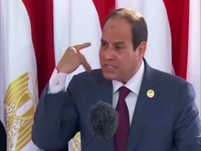 تمديد رئاسة السيسي بين المؤيدين والمقموعين