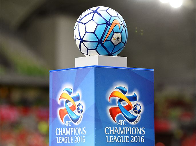 epa05178259 The AFC Champions League official matchball on disply before the AFC Champions League group G soccer match between Melbourne Victory and Shanghai SIPG at AAMI Park in Melbourne, Australia, 24 February 2016. EPA/TRACEY NEARMY AUSTRALIA AND NEW ZEALAND OUT
