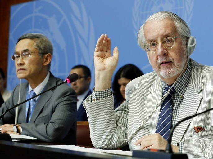 epa05527240 Mr. Paulo Pinheiro (R), Chairperson, Independent Commission of Inquiry on the Syrian Arab Republic and Mr. Vitit Muntarbhorn (L), Member of the Independent Commission of Inquiry on the Syrian Arab Republic speak on 06 September 2016, during the launch of 12th report of the Commission of Inquiry on the Syrian Arab Republic to the Human Rights Council covering the period between 10 January and 20 July 2016. EPA/MAGALI GIRARDIN