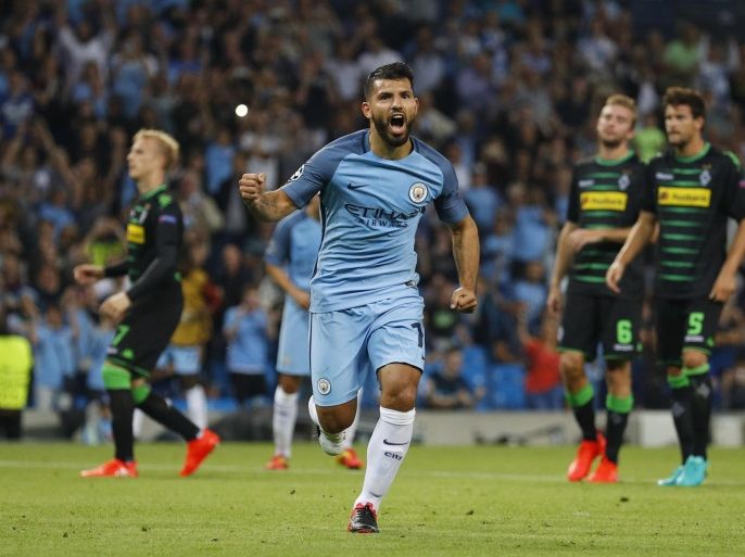 Britain Soccer Football - Manchester City v Borussia Monchengladbach - UEFA Champions League Group Stage - Group C - Etihad Stadium, Manchester, England - 14/9/16 Manchester City's Sergio Aguero celebrates scoring their second goal Reuters / Phil Noble Livepic EDITORIAL USE ONLY.