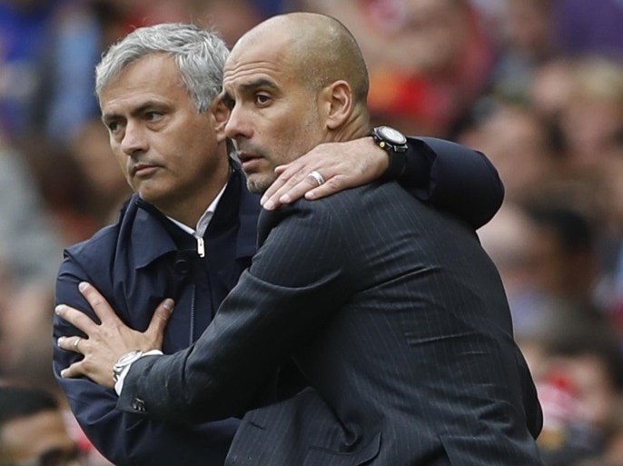 Britain Soccer Football - Manchester United v Manchester City - Premier League - Old Trafford - 10/9/16 Manchester United manager Jose Mourinho and Manchester City manager Pep Guardiola at the end of the match Action Images via Reuters / Carl Recine Livepic EDITORIAL USE ONLY. No use with unauthorized audio, video, data, fixture lists, club/league logos or "live" services. Online in-match use limited to 45 images, no video emulation. No use in betting, games or single club/league/player publications. Please contact your account representative for further details.