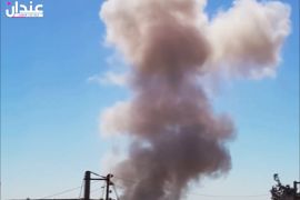 الطيران الحربي الروسي يستهدف بالصواريخ الفراغية مدينة عندان بريف حلب الشمالي (ناشطون)