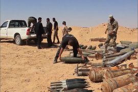 دمرت القوات الليبية المختصة ثمانية أطنان من المتفجرات كان قد خلفها مقاتلو تنظيم الدولة في منطقة سِرت إثر الضربات الاخيرة التي وجهتها لهم القوات الحكومية