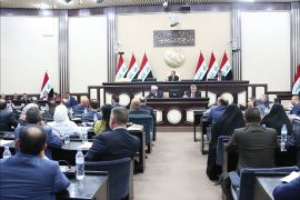 يصف كثيرون عمليات الإستجواب داخل البرلمان العراقي بالمسيسة وغير الموضوعية